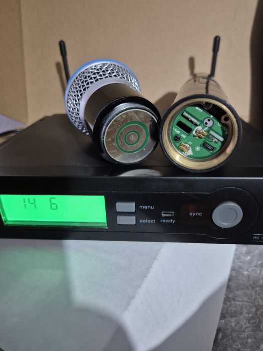 Microfon Shure SLX4 cu Beta 58