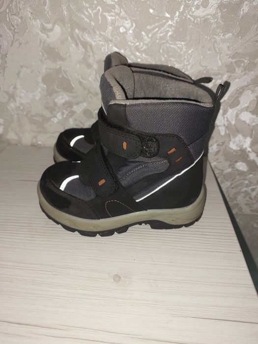 Зимние ботинки детские