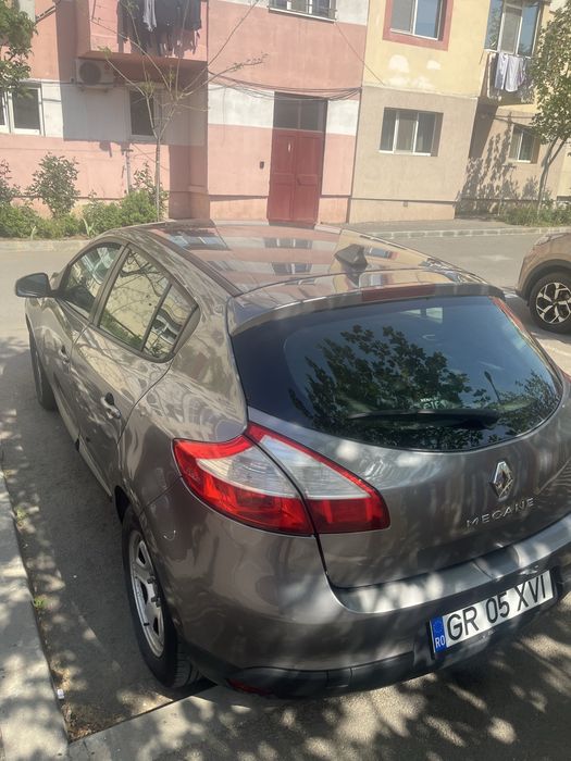 RENAULT Megane 2011 — imagine 4