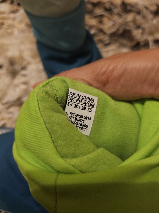 Дамски апрески адидас