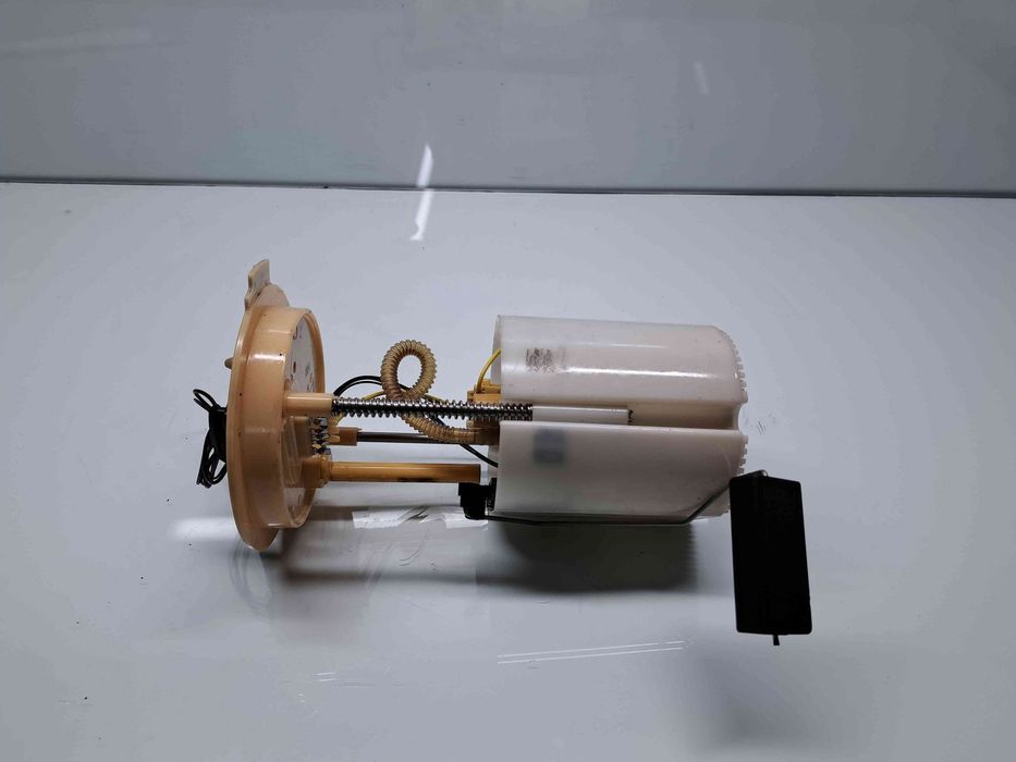 Pompa combustibil  Volkswagen Caddy 3 (2KA, 2KH) [Fabr 2004-2009] 1K09