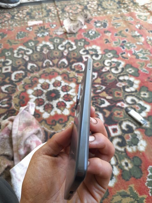 Redmi note 11.   Yangi 2 oy boʻldi