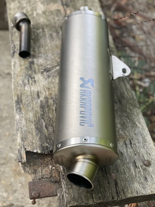 Спортен ауспух Akrapovic