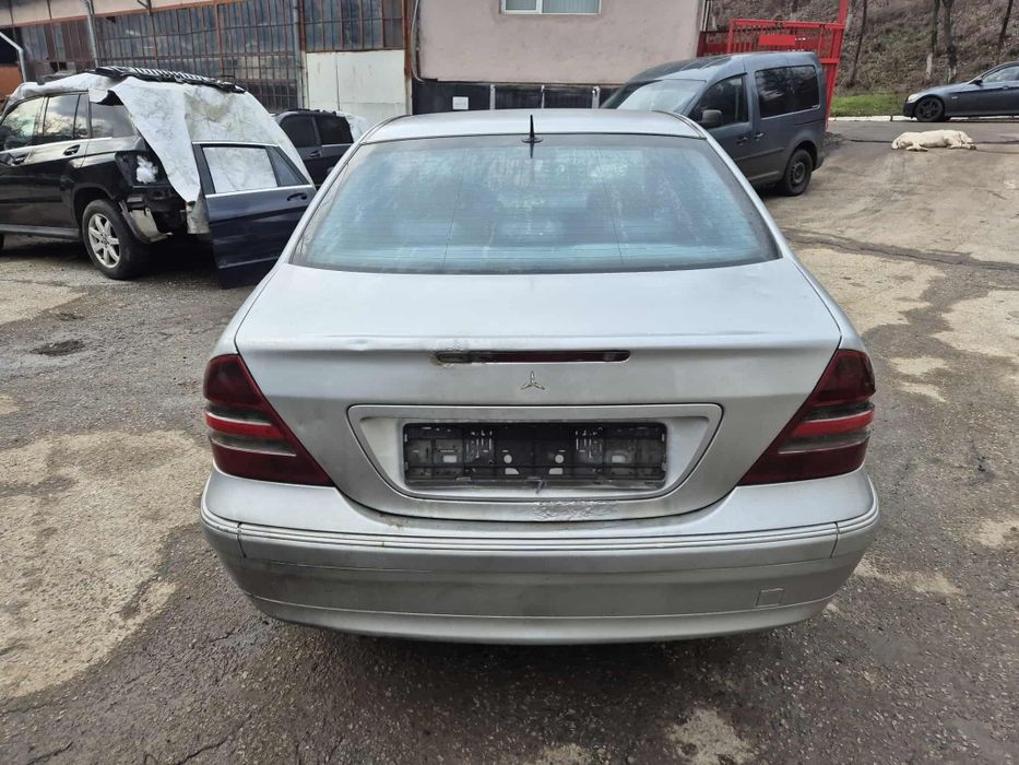 Mercedes W203 C220CDI 143кс 611 седан автоматик ЧАСТИ!