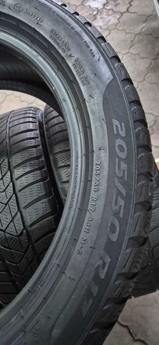 anvelope Pirelli,Falken,Hankook,Semperit 205/50/17 m&s iarna