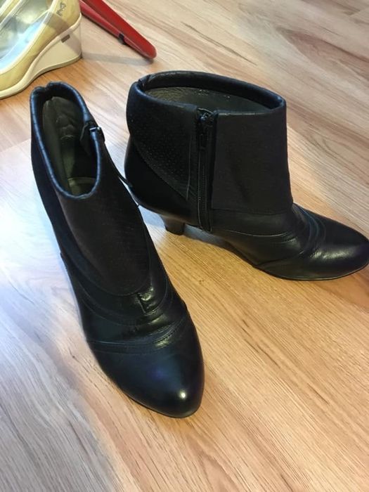 Botine din piele nr 39. Stare perfectă!