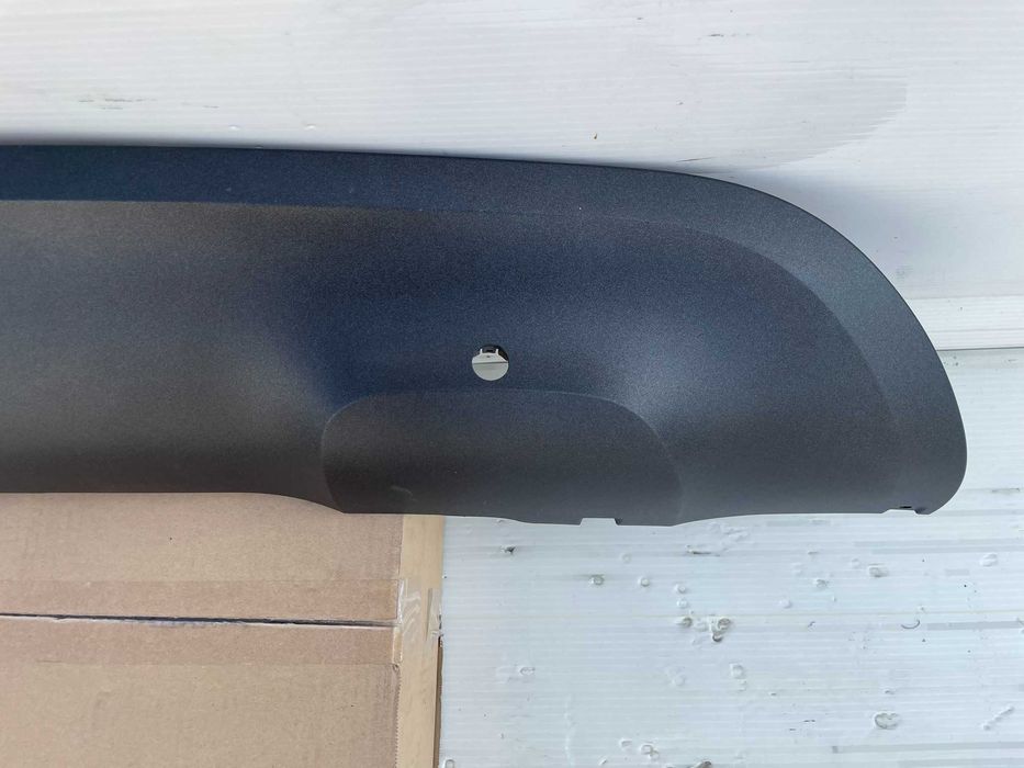 Spoiler inferior ornament bara spate Renault Kadjar 2015+ nou original