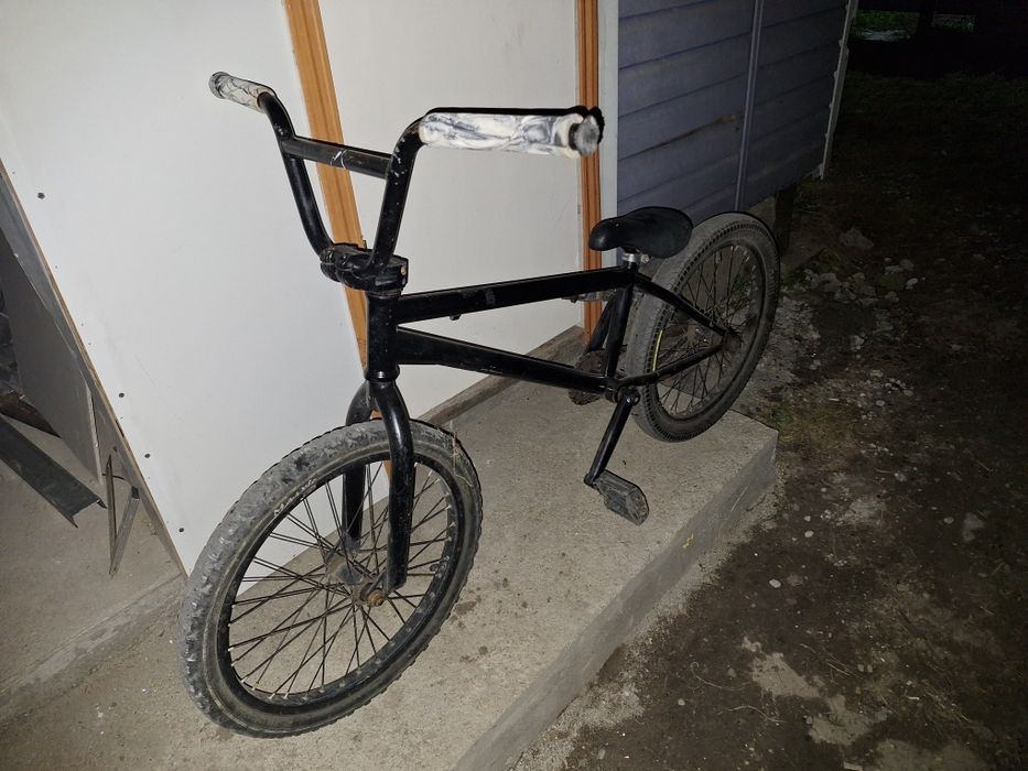 Продам бмх срочно