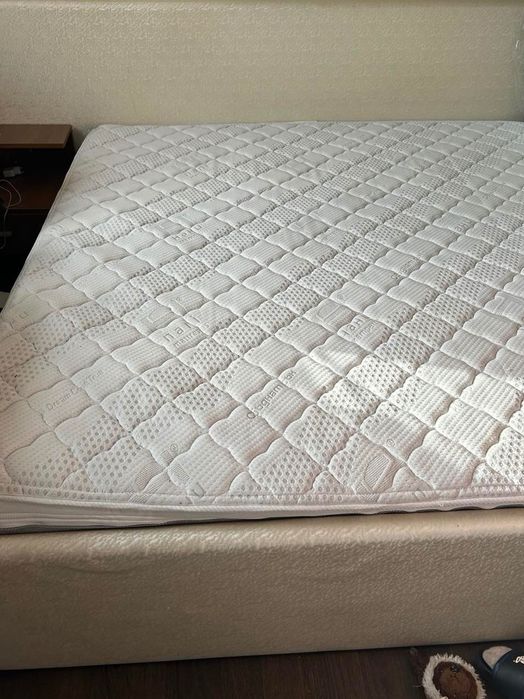 Двуспално легло с матрак Sirena Memory