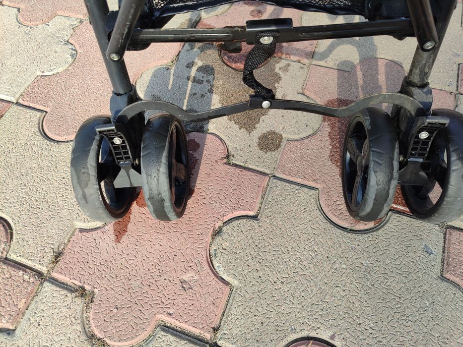 Детская коляска в хорошем качестве