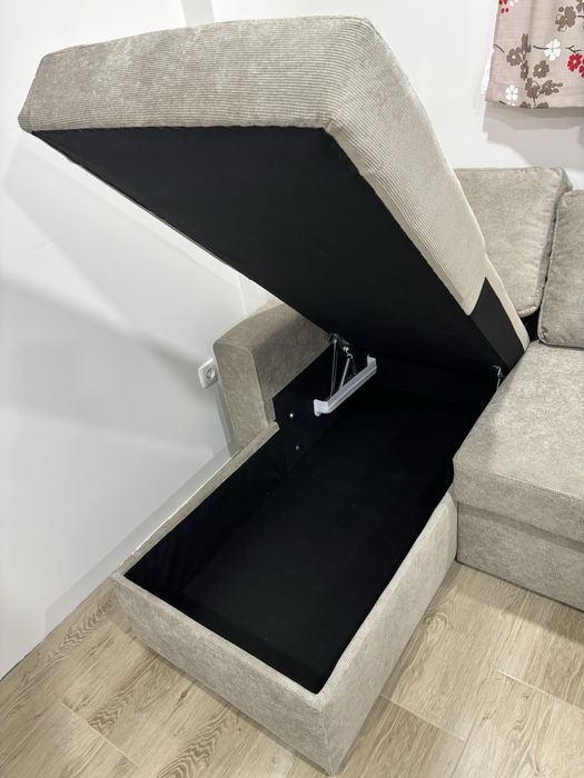 Разтегателен ъглов диван