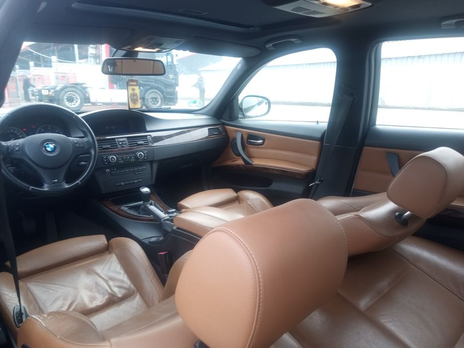 BMW 320D-E90-Facelift-Euro5-2010-Keyless entry/Keyless go/Extra Full