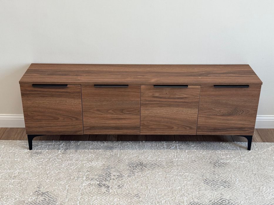 Тумба под телевизор