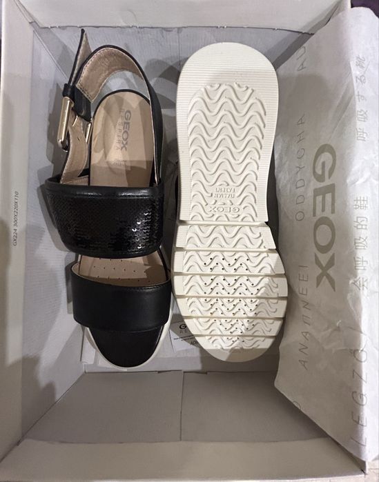 Sandale Geox - nou cu eticheta