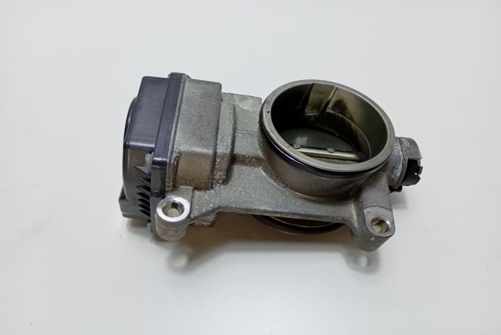 Clapeta acceleratie Mic defect 408239822001 Renault Scenic a 2-a gene