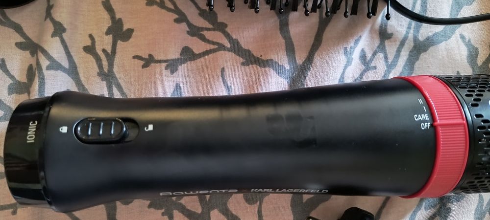 Маша/сешоар/четка Karl Lagerfeld and Rowenta