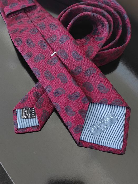 Галстуки новые, 2 штуки