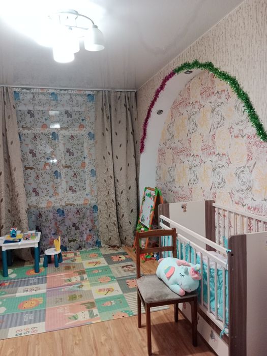Срочно! продам 3х комн. кв, р-н ДКМ.