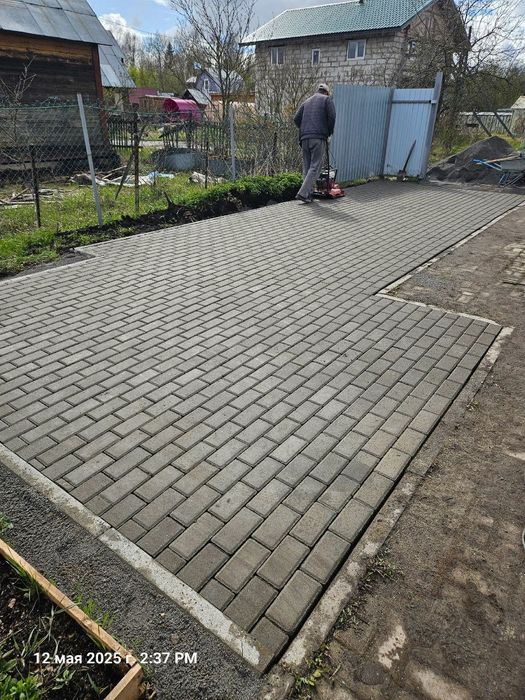 Редене на павета/монтаж на тротоарни плочки