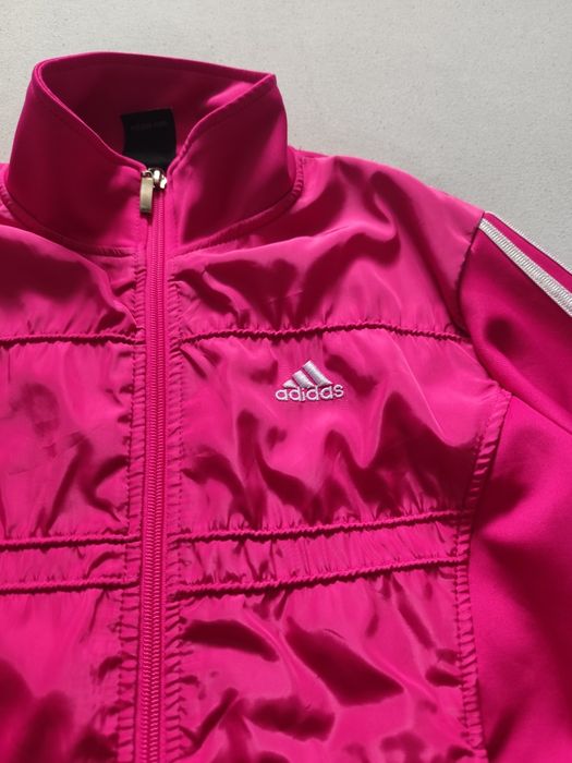 Дамско горнище на Адидас