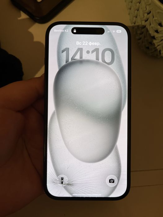 Продам телефон iphone 15