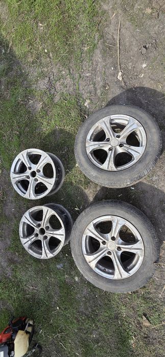 Диски audi b4, 4х дырые