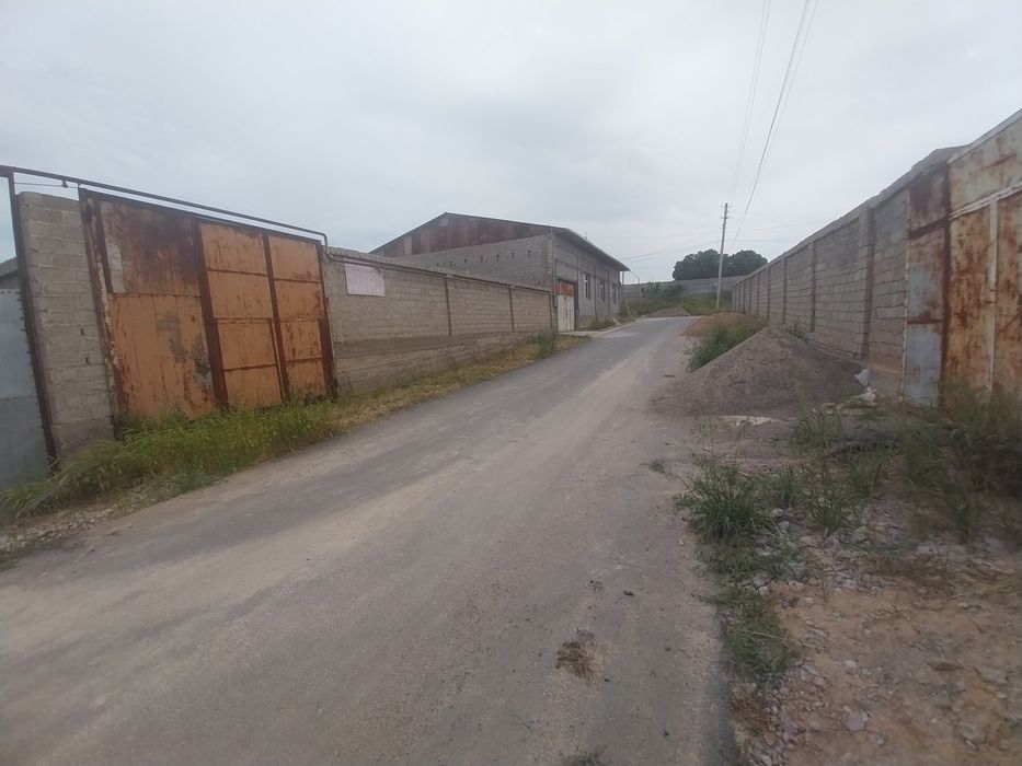 Продаётся срочно   Дом коробка 8 соток