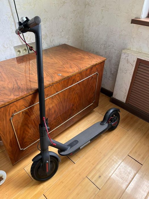 электро самокат xiomi М365