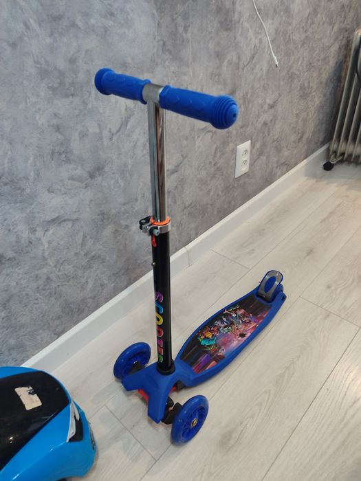 Продам новый самокат