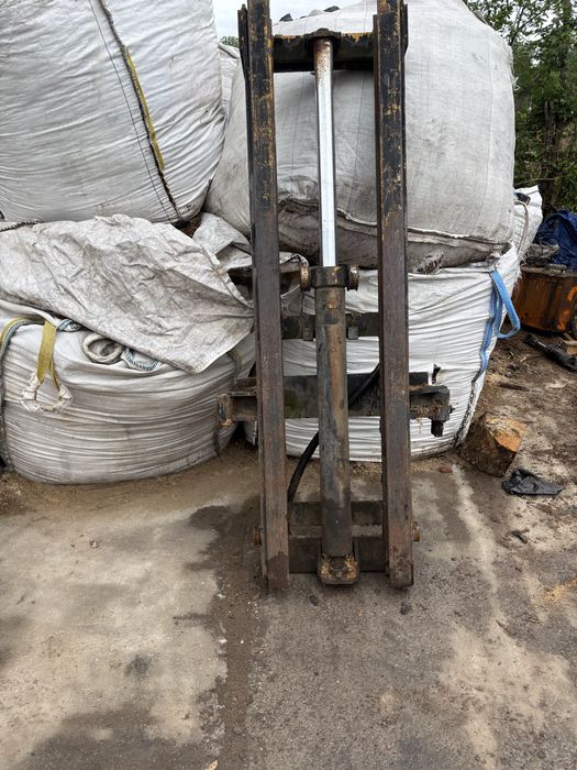 Dezmembrez stivuitor Balkancar