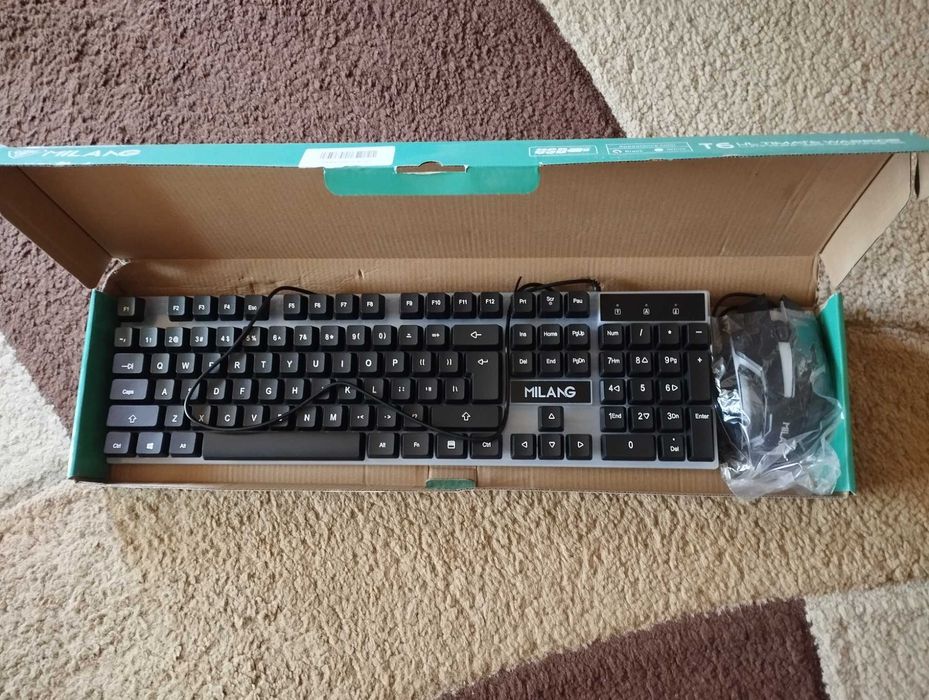 Геймърска клавиатура,нова