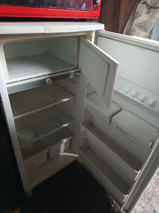 Продам холодильник Бирюса 30.000тг !!!