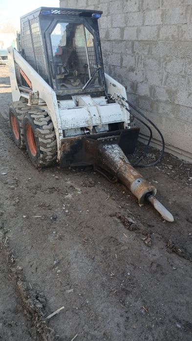 Отбойный Молот bobcat