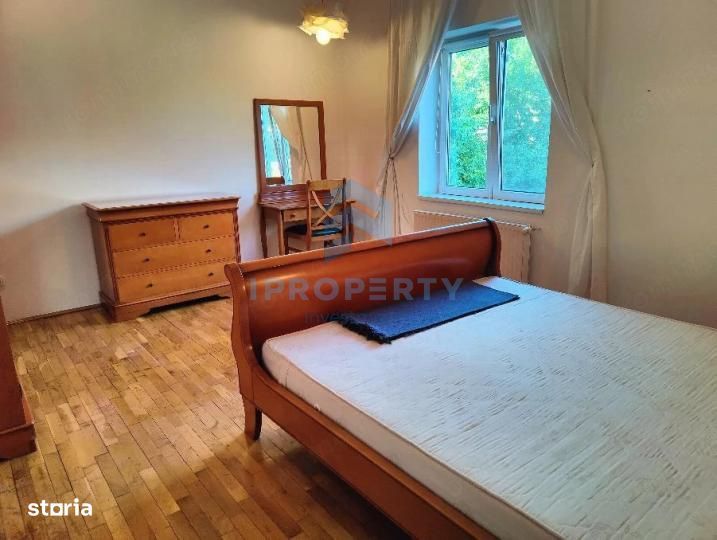 Apartament 3 camere Primaverii cu centrala proprie in vila reabilitata