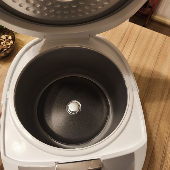 Продам мультиварку PHILIPS