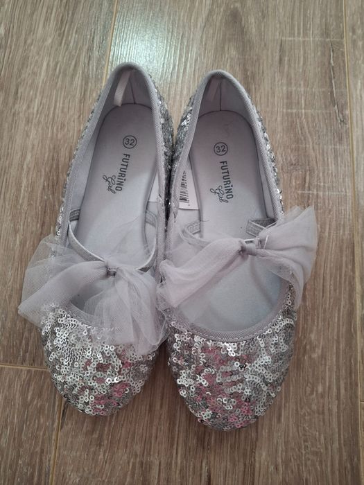 Туфли серебристые