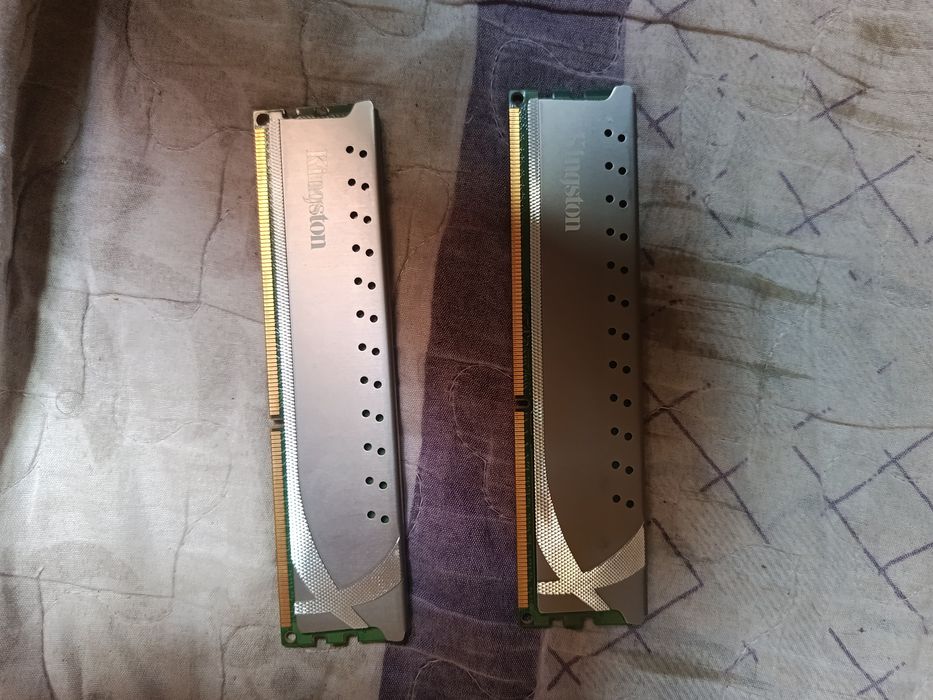 Продам оперативная память 8х2