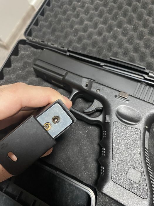Airsoft glock  17/19