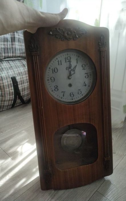 Продам часы в отлично состоянии