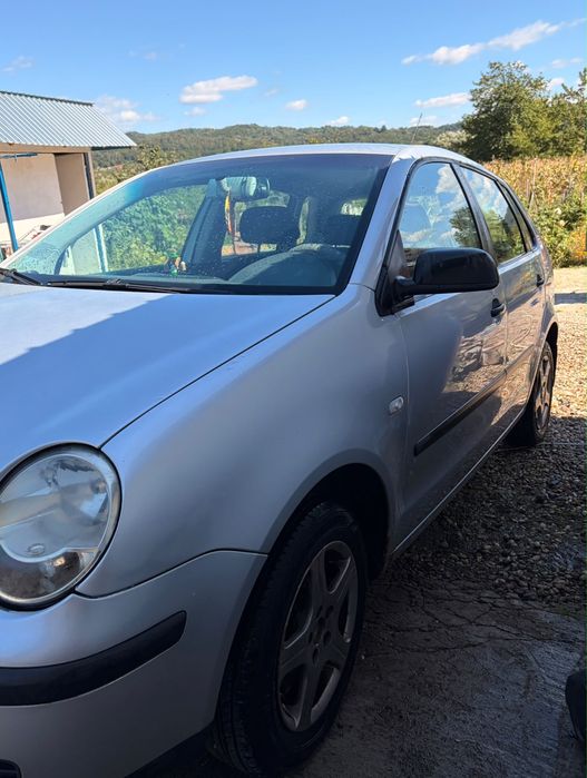 Vând Polo 1.4 Benzina