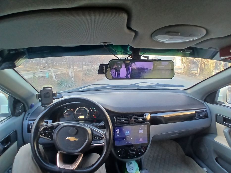 Jentra 2016metan  shumka kandisaner ideal holatda