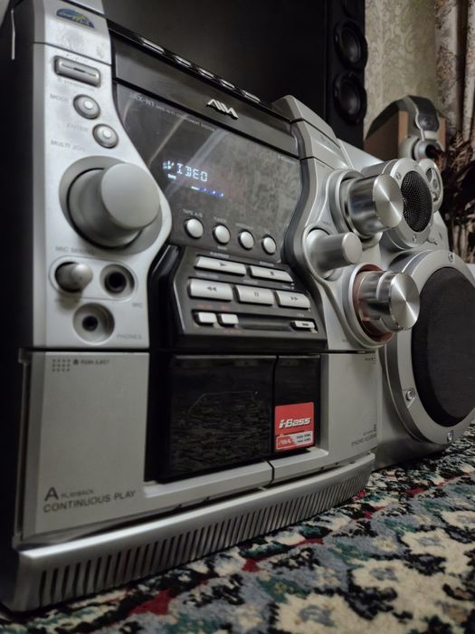 Японский Aiwa   музикални сентр