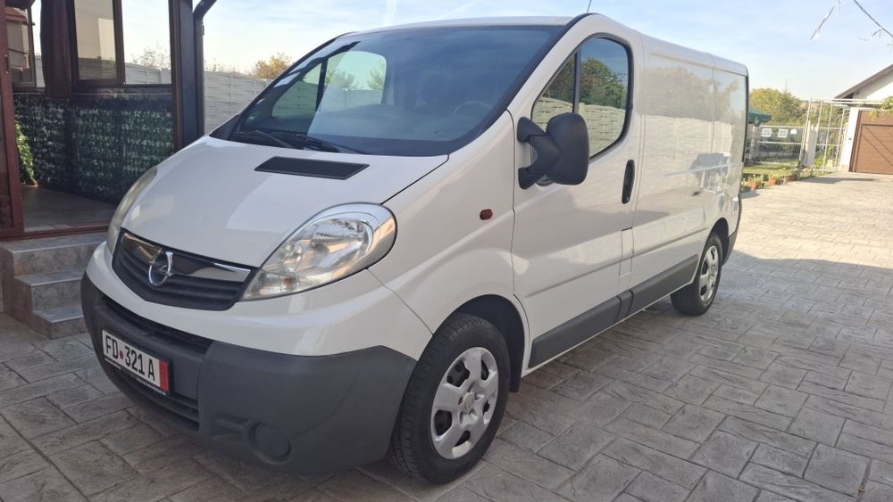 OPEL Vivaro