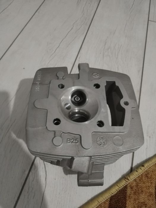 Головка 250куб цепной матор