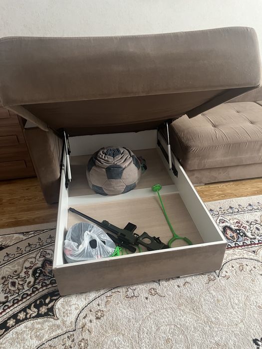 Диван Угловой