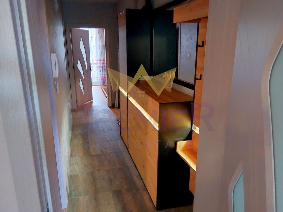 Дава се под наем Четиристаен апартамент в Варна, Гръцка махала - 130 кв.м за 1020 € - Снимка #7