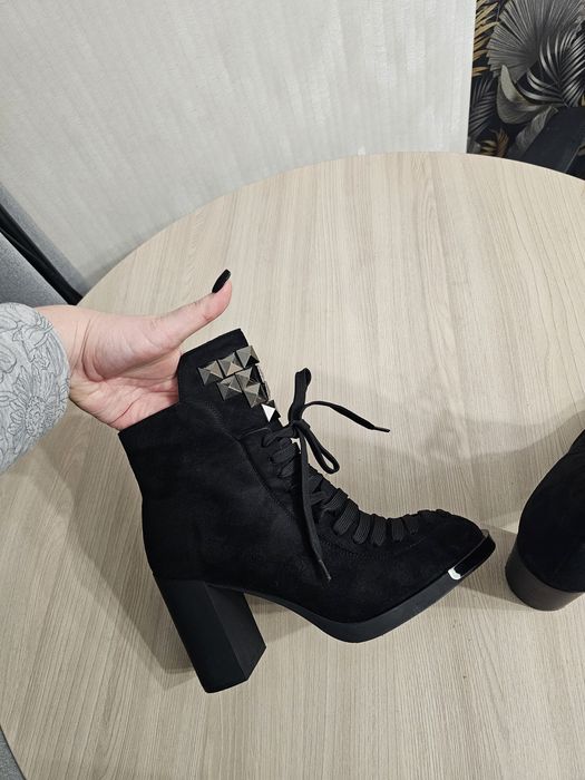 Новые ботильоны на каблуке