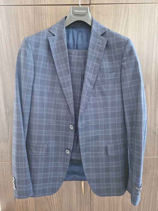 Мъжки костюм TEODOR