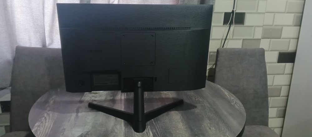 Продам монитор!!!