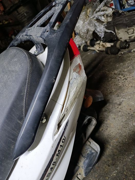 Продам скутер 150 кубов